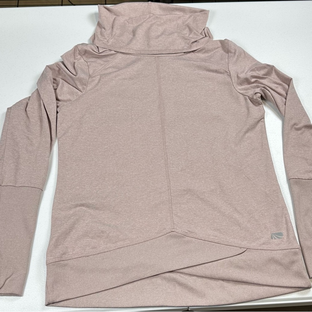Marika Women’s Dusty Rose Cowl Neck Athletic Shirt Long Sleeve Size S Thumbholes